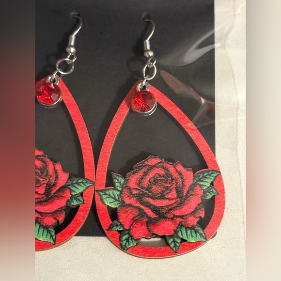 Rose wooden teardrop dangle earrings with red gem accent. - Picture 2 of 5